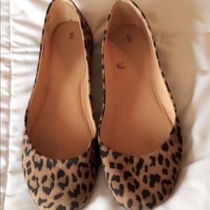 leopard print flats comfortable  size 9